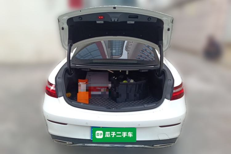 Used Mercedes-Benz E-Class 2019 E 200 Coupe Trunk