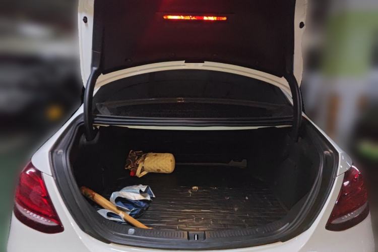 Used Mercedes-Benz E-Class 2019 E 200 L Sport Edition Trunk