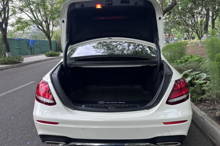 Used Mercedes-Benz E-Class 2019 E 260 L Sport Edition Trunk