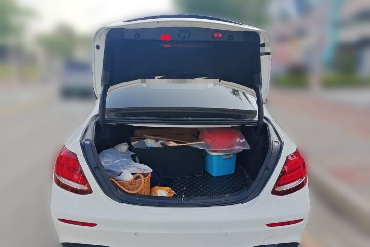 Used Mercedes-Benz E-Class 2019 E 260 Sport Edition Trunk