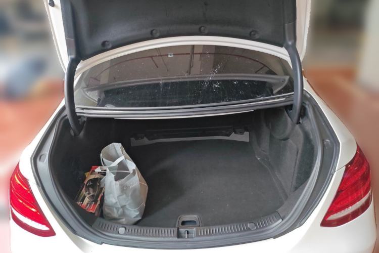 Used Mercedes-Benz E-Class 2019 Restyled E 300 L Sport Luxury Edition Trunk