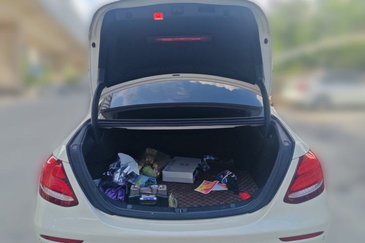 Used Mercedes-Benz E-Class 2019 E 260 L Sport Edition Trunk