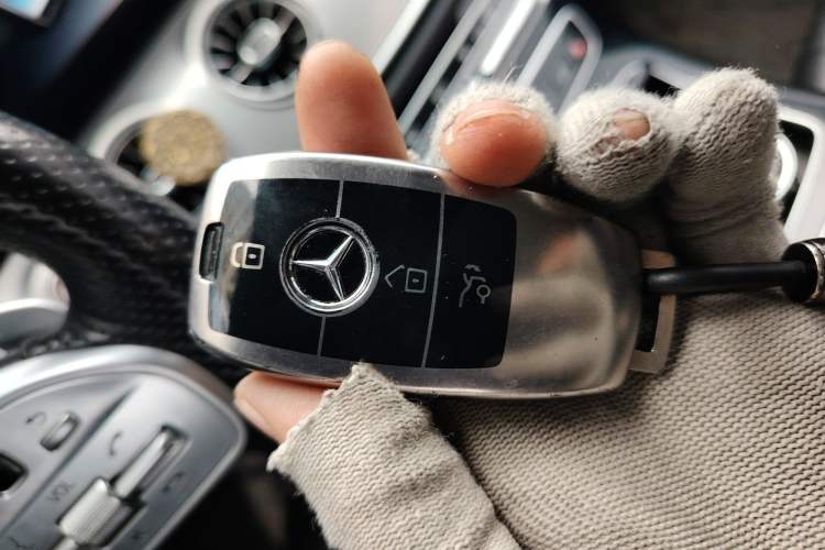 Used Mercedes-Benz E-Class 2019 E 200 Coupe Vehicle Key