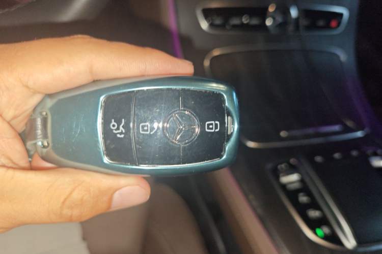 Used Mercedes-Benz E-Class 2019 E 260 L Sport Edition Vehicle Key