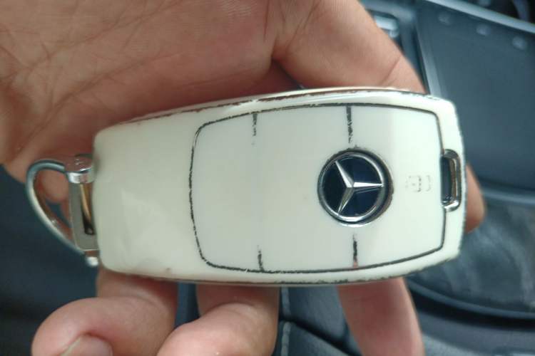 Used Mercedes-Benz E-Class 2019 E 300 L Sporty and Stylish Model Vehicle Key