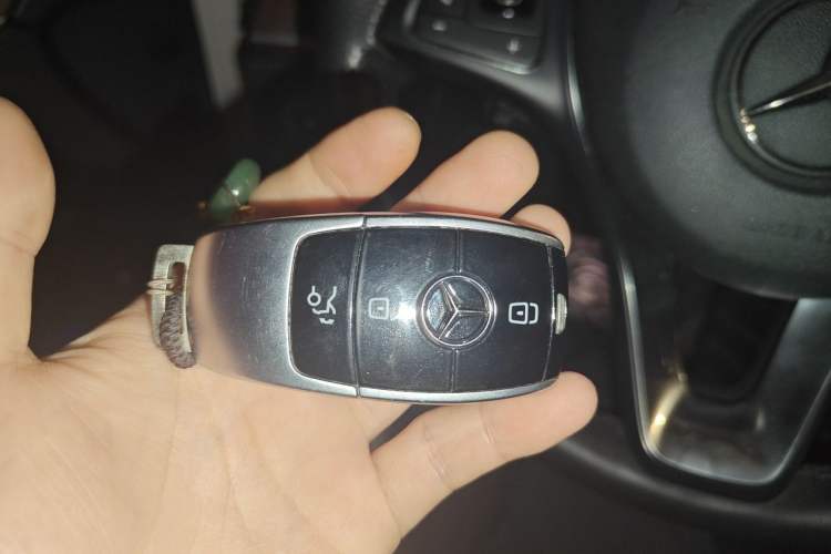 Used Mercedes-Benz E-Class 2019 E 300 L Luxury Model Vehicle Key