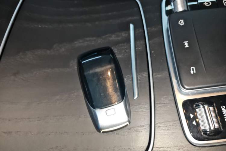 Used Mercedes-Benz E-Class 2019 Restyled E 300 L Sport Luxury Edition Vehicle Key