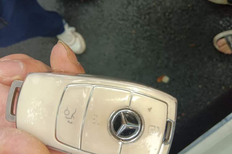 Used Mercedes-Benz E-Class 2019 E 200 L Sport Edition Vehicle Key