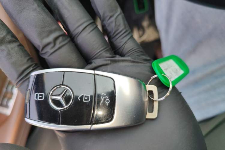 Used Mercedes-Benz E-Class 2019 E 260 L Sport Edition Vehicle Key