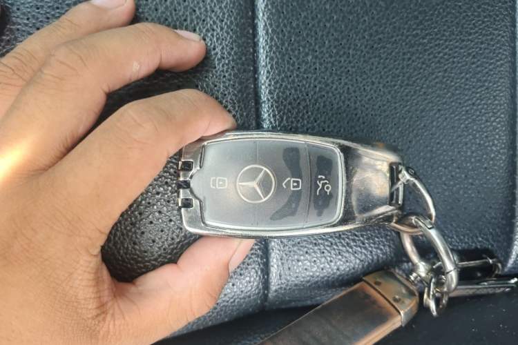 Used Mercedes-Benz E-Class 2019 E 300 L Sporty and Stylish Model Vehicle Key
