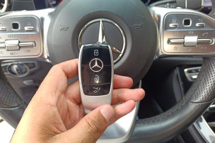 Used Mercedes-Benz E-Class 2019 E 200 Coupe Vehicle Key
