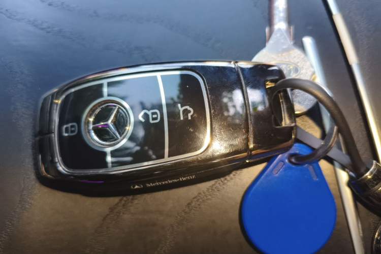 Used Mercedes-Benz E-Class 2019 E 200 L Sport Edition Vehicle Key
