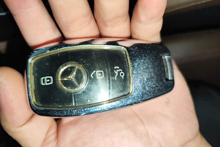 Used Mercedes-Benz E-Class 2019 E 200 L Sport Edition Vehicle Key