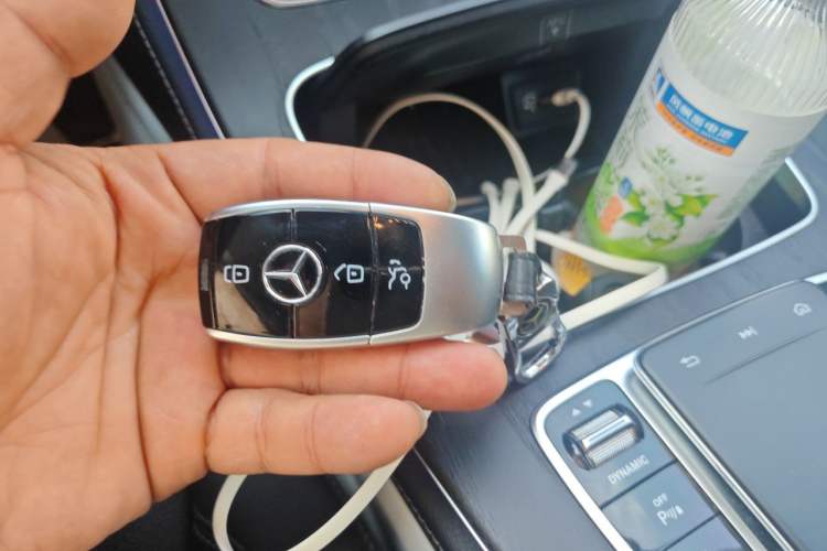 Used Mercedes-Benz E-Class 2019 E 260 L Sport Edition Vehicle Key
