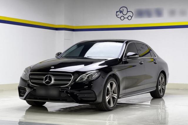 Used Mercedes-Benz E-Class 2020 Facelift E 260 L Sport Edition