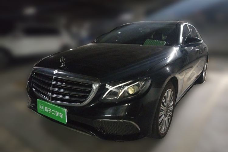 Używany Mercedes-Benz E-Class 2020 E 300 L Stylish Model Guazi used car, China used car export, Used car for sale, Used cars, Cheapest cars for sale