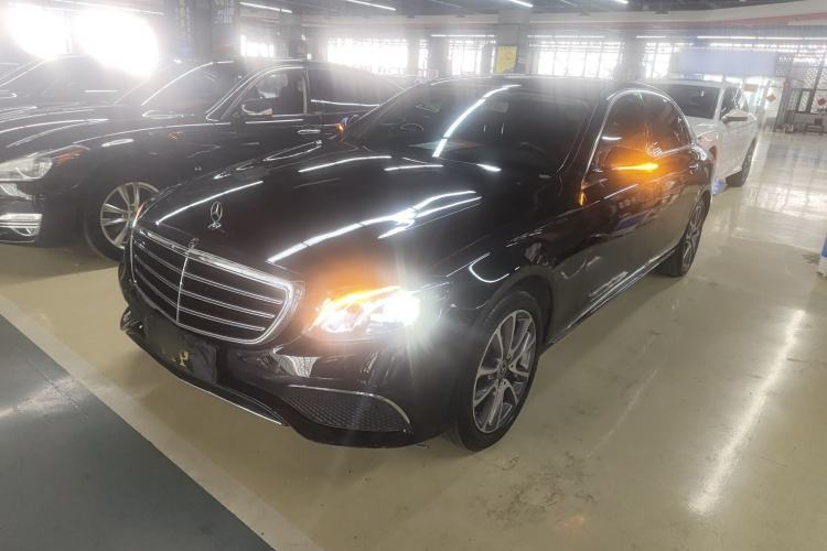 Ojetý Mercedes-Benz E-Class 2020 E 260 L Guazi used car, China used car export, Used car for sale, Used cars, Cheapest cars for sale