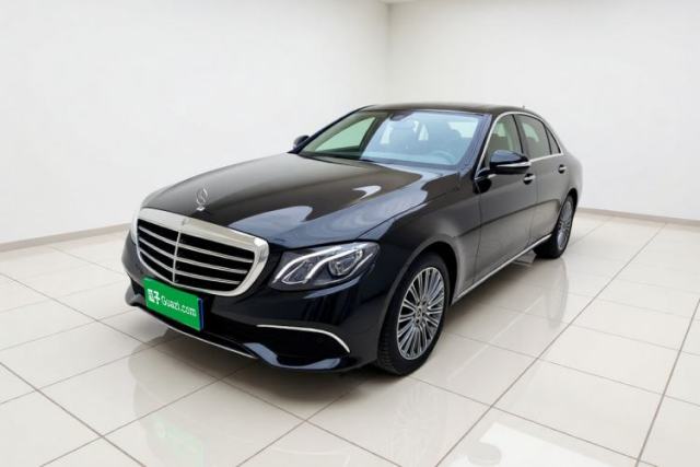 Mercedes-Benz E-Class 2020 E 300 L Stylish Model usado