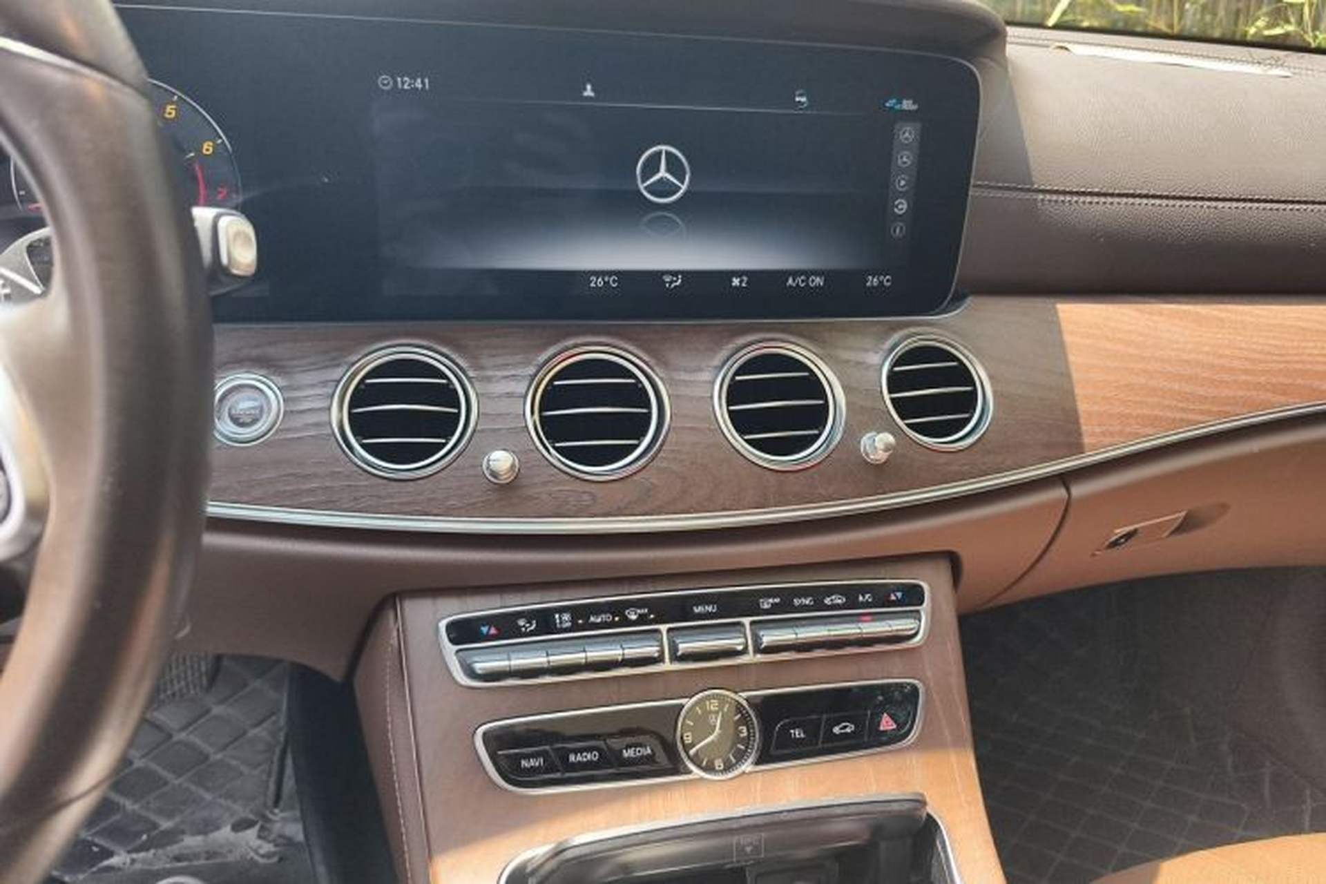 Used Mercedes-Benz E-Class 2020 Facelift E 300 L Stylish Edition Audio And AC Panel