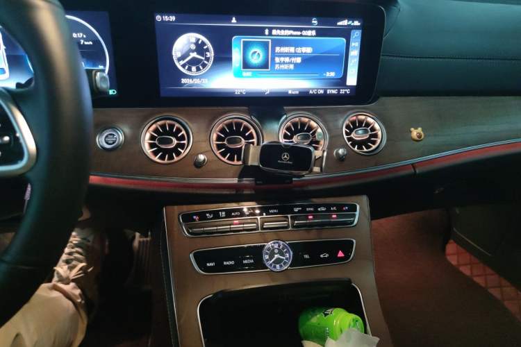 Used Mercedes-Benz E-Class 2020 Restyled E 300 L Exclusive Edition Audio And AC Panel