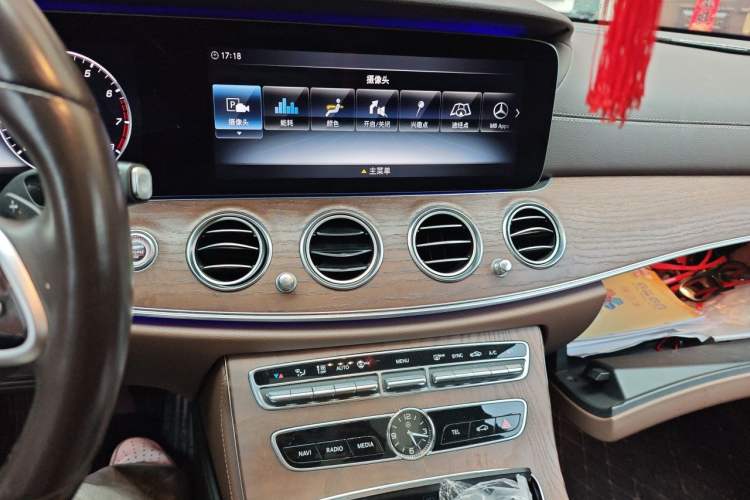 Used Mercedes-Benz E-Class 2020 Facelift E 300 L Stylish Edition Audio And AC Panel