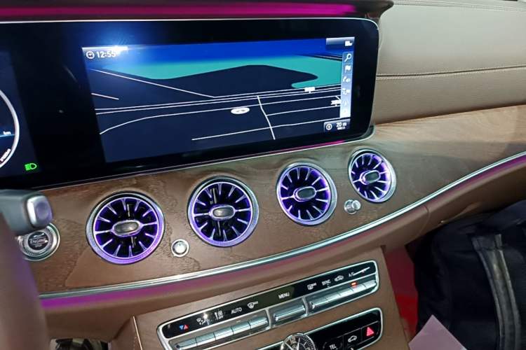 Used Mercedes-Benz E-Class 2020 Restyled E 300 L Exclusive Edition Audio And AC Panel