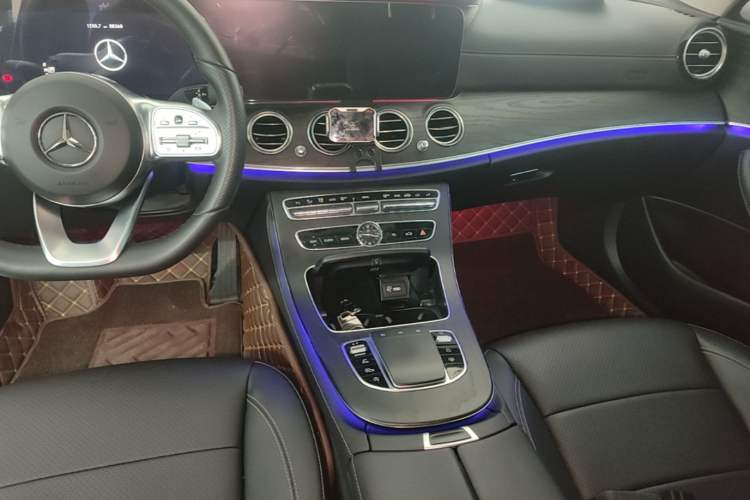 Used Mercedes-Benz E-Class 2020 Restyled E 300 L Sport Exclusive Edition Audio And AC Panel
