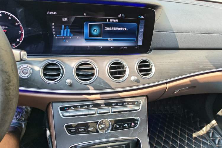 Used Mercedes-Benz E-Class 2020 Restyled E 300 L Sporty and Stylish Edition Audio And AC Panel