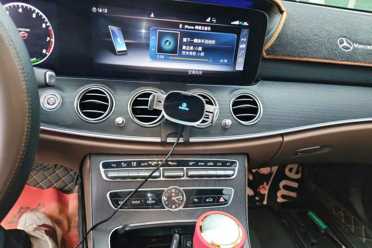 Used Mercedes-Benz E-Class 2020 Facelift E 260 L Sport Edition Audio And AC Panel
