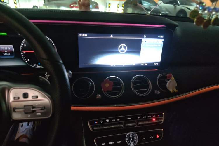 Used Mercedes-Benz E-Class 2020 E 260 L Sport Edition Audio And AC Panel