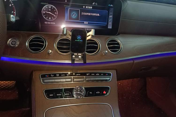 Used Mercedes-Benz E-Class 2020 Facelift E 300 L Stylish Edition Audio And AC Panel