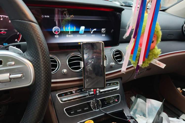 Used Mercedes-Benz E-Class 2020 Facelift E 260 L Sport Edition Audio And AC Panel