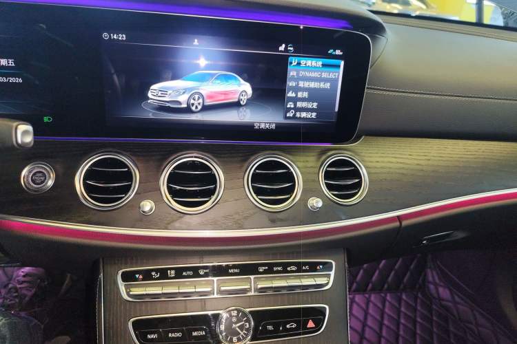 Used Mercedes-Benz E-Class 2020 Facelift E 260 L Sport Edition Audio And AC Panel