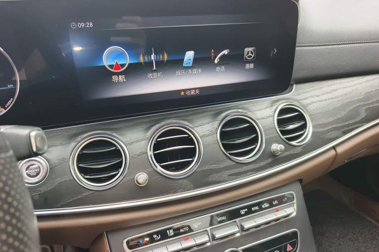 Used Mercedes-Benz E-Class 2020 E 300 L Sporty and Stylish Model Audio And AC Panel