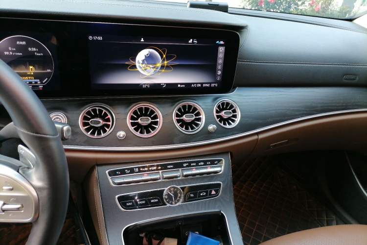 Used Mercedes-Benz E-Class 2020 E 300 L Stylish Model Audio And AC Panel
