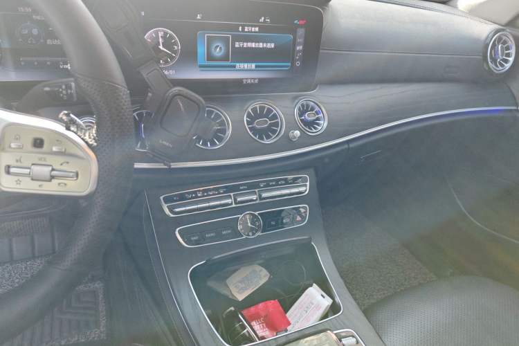 Used Mercedes-Benz E-Class 2020 Restyled E 300 L Sporty and Stylish Edition Audio And AC Panel