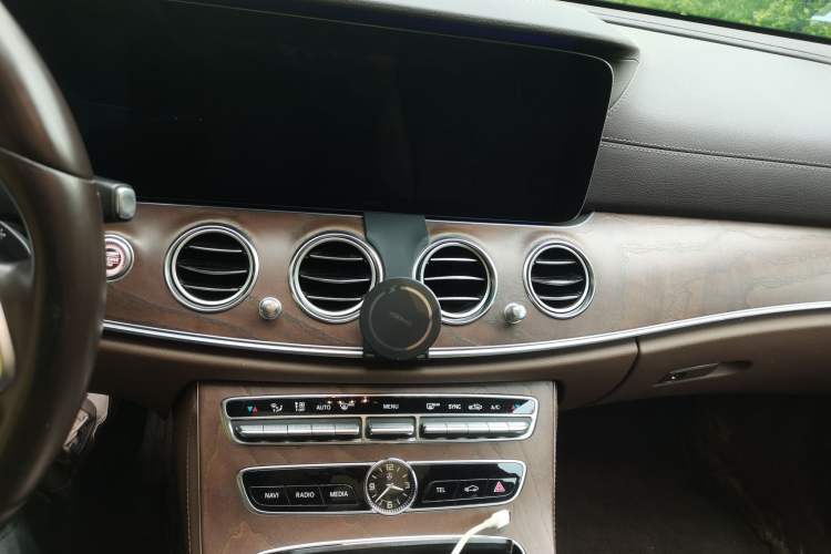 Used Mercedes-Benz E-Class 2020 E 300 L Stylish Model Audio And AC Panel