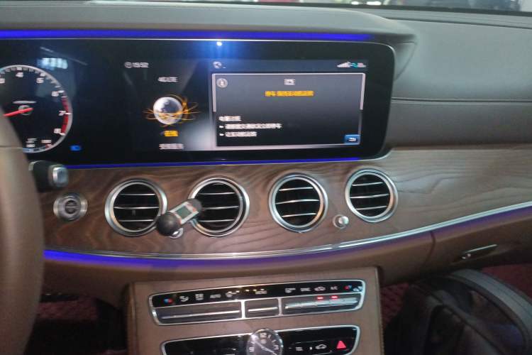 Used Mercedes-Benz E-Class 2020 Restyled E 300 L Exclusive Edition Audio And AC Panel