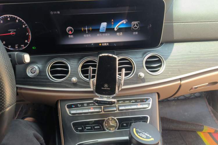 Used Mercedes-Benz E-Class 2020 Restyled E 300 L Sport Exclusive Edition Audio And AC Panel
