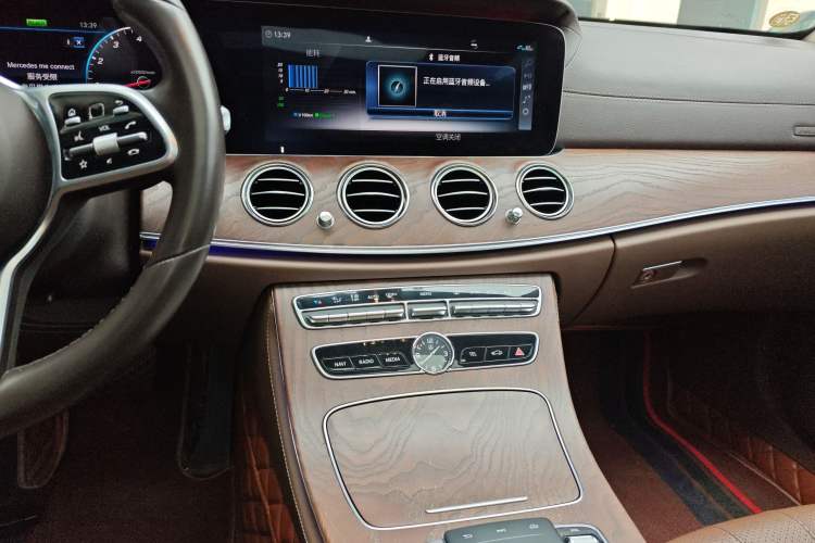 Used Mercedes-Benz E-Class 2020 E 260 L Audio And AC Panel