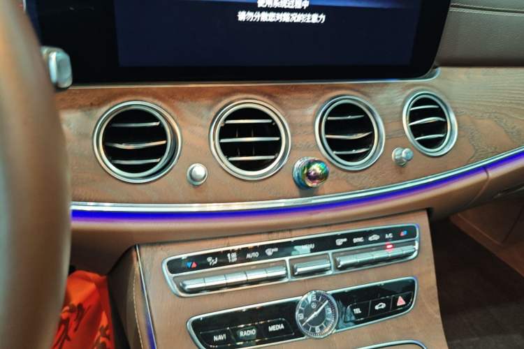 Used Mercedes-Benz E-Class 2020 Facelift E 300 L Stylish Edition Audio And AC Panel