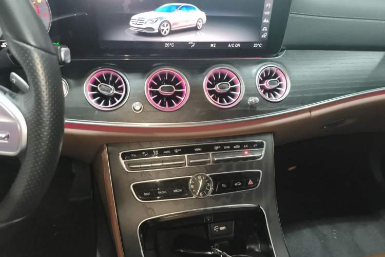 Used Mercedes-Benz E-Class 2020 Restyled E 300 L Sport Exclusive Edition Audio And AC Panel