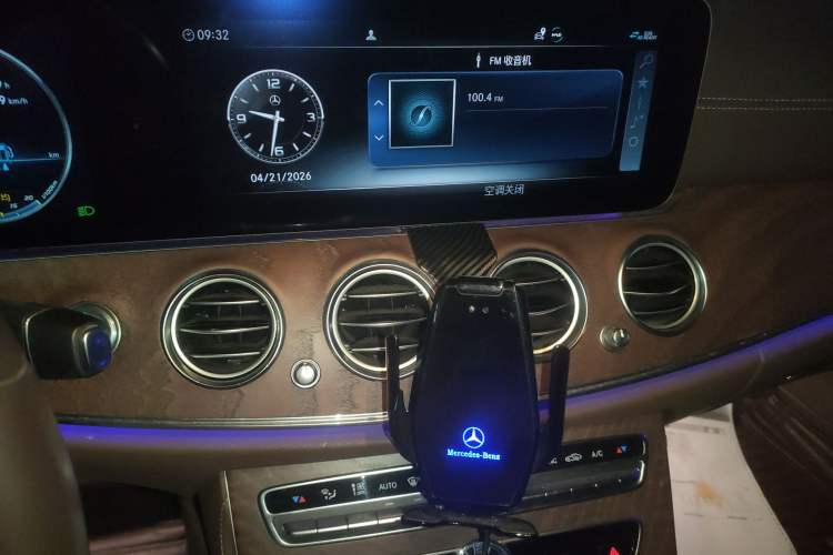 Used Mercedes-Benz E-Class 2020 Restyled E 300 L Exclusive Edition Audio And AC Panel
