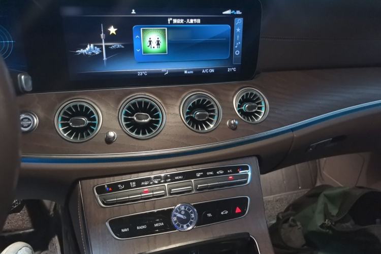 Used Mercedes-Benz E-Class 2020 E 300 L Stylish Model Audio And AC Panel