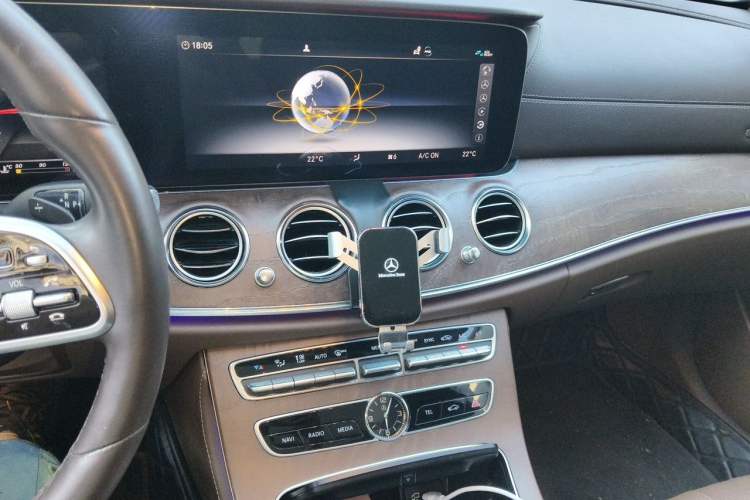 Used Mercedes-Benz E-Class 2020 E 300 L Stylish Model Audio And AC Panel