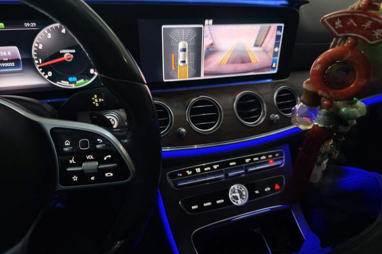 Used Mercedes-Benz E-Class 2020 E 260 L Audio And AC Panel