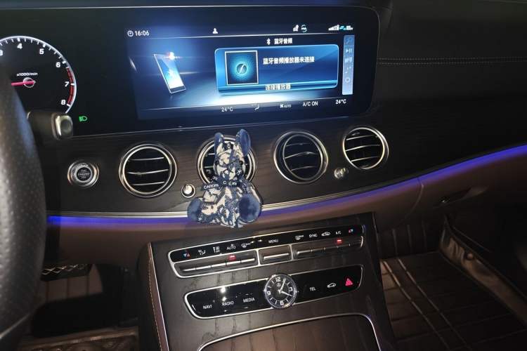 Used Mercedes-Benz E-Class 2020 Restyled E 300 L Sport Exclusive Edition Audio And AC Panel