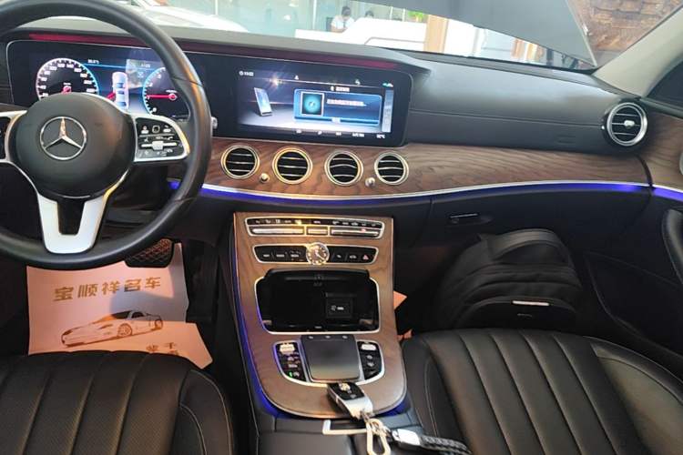 Used Mercedes-Benz E-Class 2020 Restyled E 300 L Exclusive Edition Audio And AC Panel