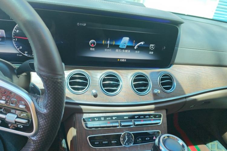 Used Mercedes-Benz E-Class 2020 E 300 L Luxury Model Audio And AC Panel