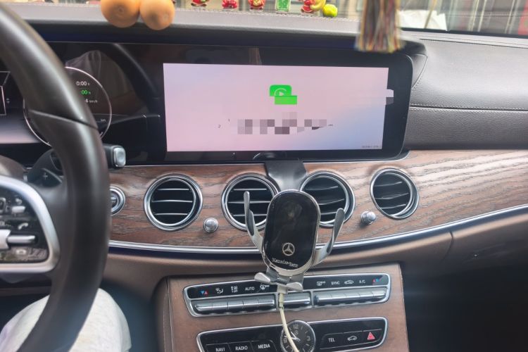 Used Mercedes-Benz E-Class 2020 Facelift E 260 L Audio And AC Panel